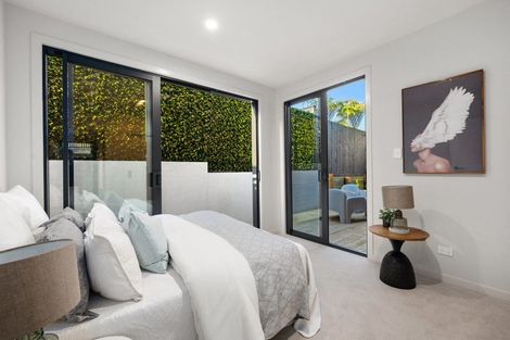 Photo of property in 201d Hurstmere Road, Takapuna, Auckland, 0622