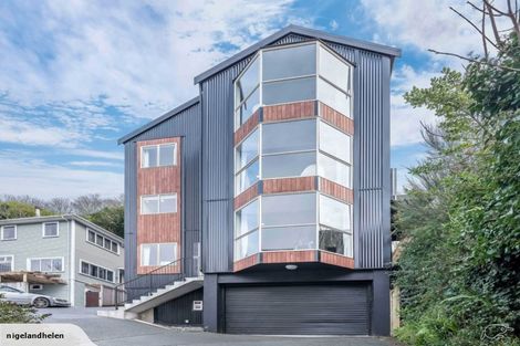 Photo of property in 1/14c Glenmore Street, Thorndon, Wellington, 6011