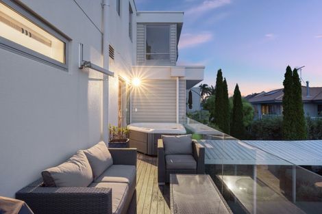 Photo of property in 3/104 Harbour Drive, Otumoetai, Tauranga, 3110