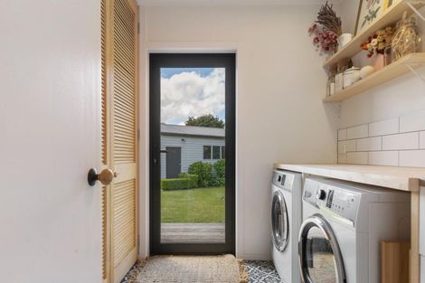 Photo of property in 7 Kawarau Place, Frankton, Queenstown, 9300