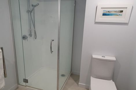 Photo of property in Frank Sargeson Apts, 204/74 Anzac Street, Takapuna, Auckland, 0622