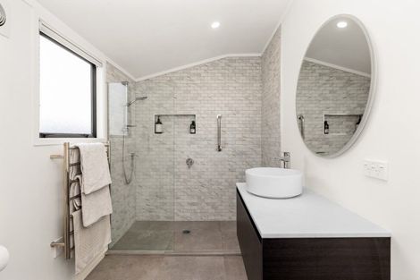 Photo of property in 34 The Esplanade, Westshore, Napier, 4110