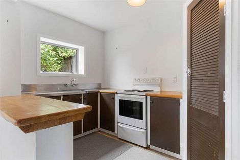 Photo of property in 304 Glengarry Road, Glen Eden, Auckland, 0602