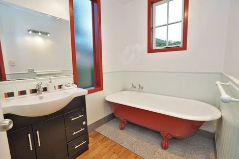 Photo of property in 41 Firth Street, Hamilton East, Hamilton, 3216