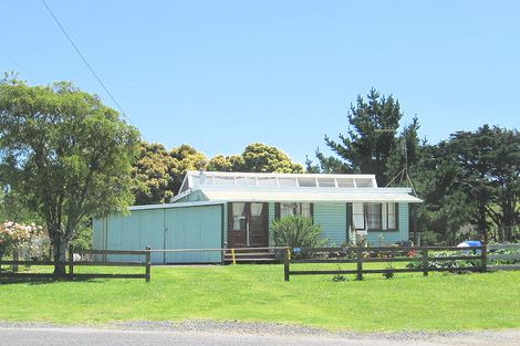 Photo of property in 679 Hoturoa Street, Kawhia, 3889