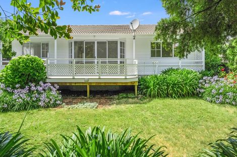 Photo of property in 2/2 Napoleon Avenue, Milford, Auckland, 0620