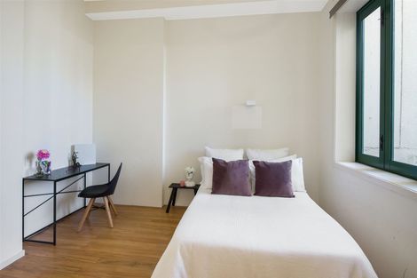 Photo of property in Tennyson Apartments, 18/25 Tennyson Street, Te Aro, Wellington, 6011