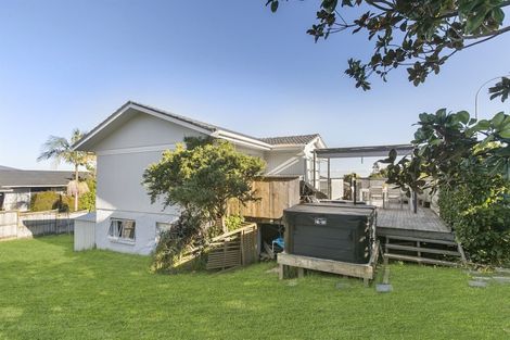 Photo of property in 15 Gills Road, Bucklands Beach, Auckland, 2014