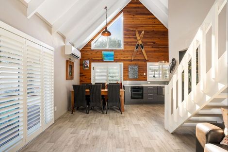 Photo of property in 118a Otahu Road, Whangamata, 3620