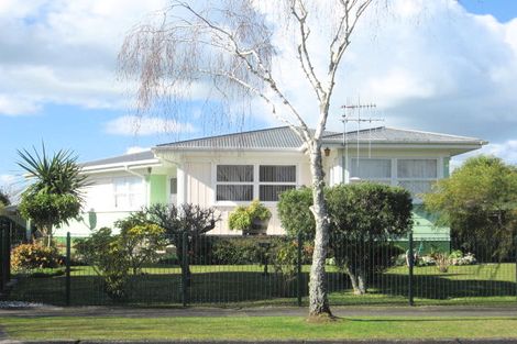 Photo of property in 37 Beazley Crescent, Tikipunga, Whangarei, 0112