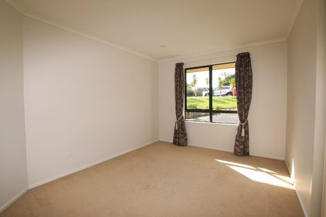 Photo of property in 174 Kyle Road, Greenhithe, Auckland, 0632