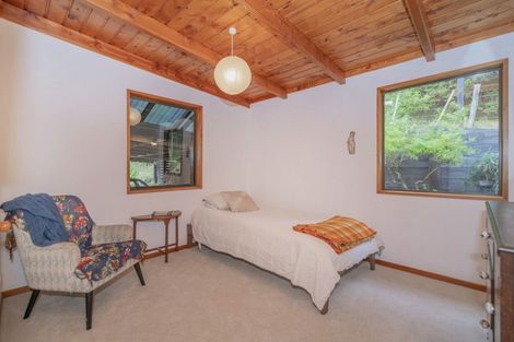 Photo of property in 5b Pohutukawa Grove, Whitianga, 3510