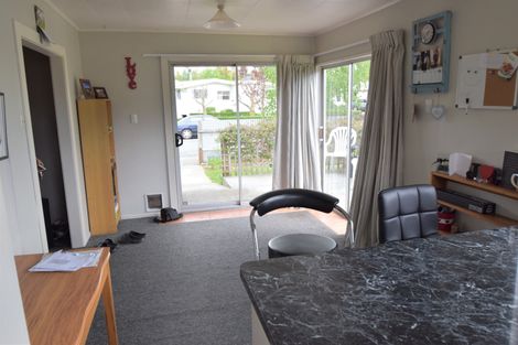 Photo of property in 19 Teal Crescent, Omarama, 9412