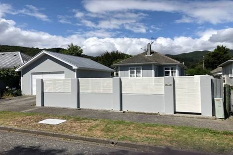 Photo of property in 62 Chapman Crescent, Naenae, Lower Hutt, 5011