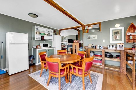 Photo of property in 2 Egmont Street, Patea, 4520