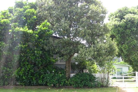 Photo of property in 6 Ocean View Road, Waihi Beach, 3611