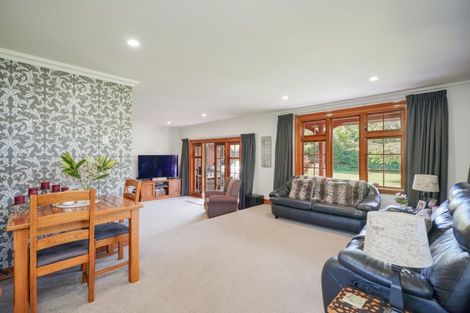 Photo of property in 221 Dunns Road, Otatara, Invercargill, 9879