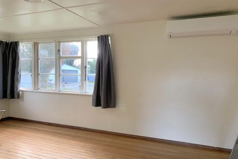 Photo of property in 8 Ajax Street, Stratford, 4332