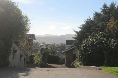 Photo of property in 10 Sailmaker Close, Whitby, Porirua, 5024