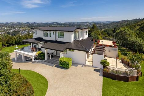 Photo of property in 55 Pinetone Road, Kumeu, 0892