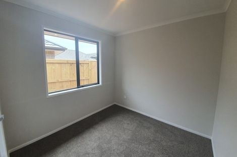 Photo of property in 5 Plate Lane, Papamoa, 3118