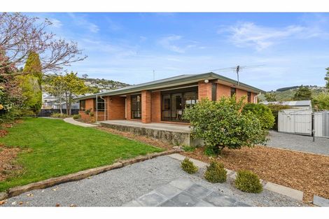 Photo of property in 105 Centaurus Road, Huntsbury, Christchurch, 8022