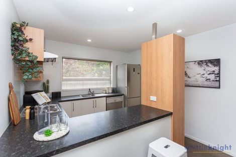 Photo of property in 4/75 Burke Street, Addington, Christchurch, 8024