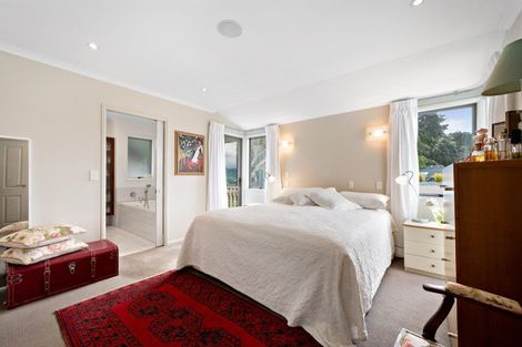 Photo of property in 4/275 Karaka Bay Road, Karaka Bays, Wellington, 6022