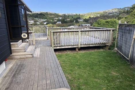 Photo of property in 64 Bassett Road, Johnsonville, Wellington, 6037