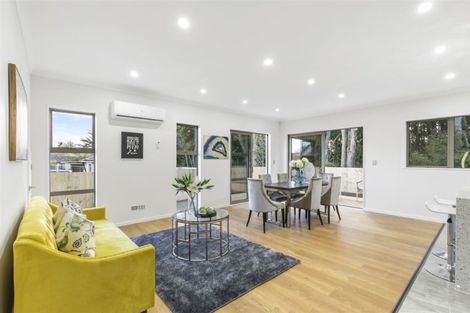 Photo of property in 114b Everglade Drive, Totara Heights, Auckland, 2105