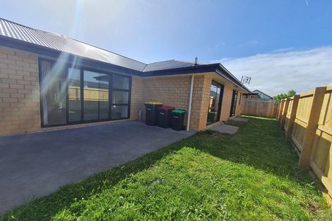 Photo of property in 2 Tika Street, Riccarton, Christchurch, 8041