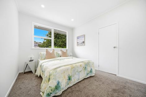 Photo of property in 11 Juniper Road, Sunnynook, Auckland, 0620