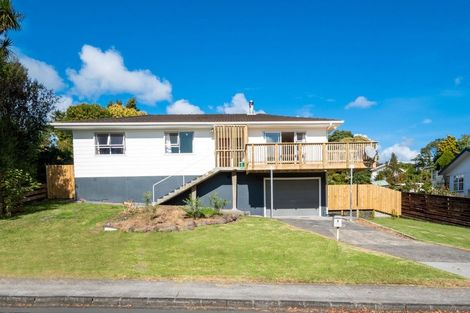 Photo of property in 3 Dallow Place, Henderson, Auckland, 0612