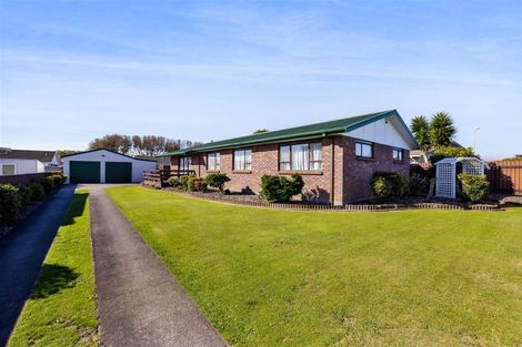 Photo of property in 18 Rimu Street, Hawera, 4610