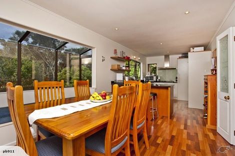 Photo of property in 20 Trelawny Place, Hillcrest, Auckland, 0627