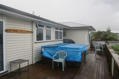 Photo of property in 42 Koe Street, Moana, 7872