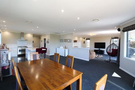 Photo of property in 215 Wai-iti Road, Highfield, Timaru, 7910