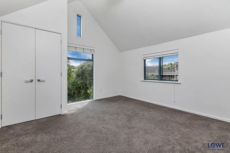Photo of property in 480a Beach Road, Murrays Bay, Auckland, 0630