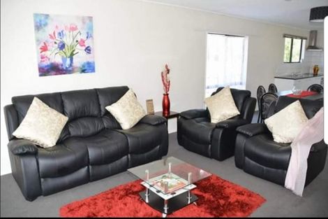 Photo of property in 2/70 Palmers Road, Clendon Park, Auckland, 2103