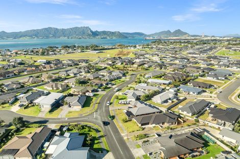 Photo of property in 24 Kowi Lakes Drive, One Tree Point, 0118