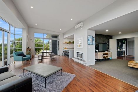 Photo of property in 34 Western Rise, Ohau, Levin, 5570