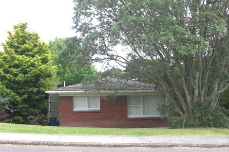 Photo of property in 1/21 Waverley Avenue, Glenfield, Auckland, 0629