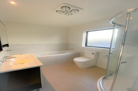 Photo of property in 7 Apple Lane, Henderson, Auckland, 0610