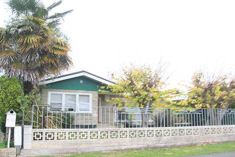 Photo of property in 4 Pembroke Street, Taradale, Napier, 4112