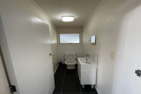 Photo of property in 14 Pemberton Avenue, Bayview, Auckland, 0629