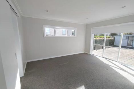 Photo of property in 56 Moyrus Crescent, East Tamaki Heights, Auckland, 2016