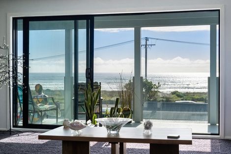 Photo of property in 100b Marine Parade, Otaki Beach, Otaki, 5512