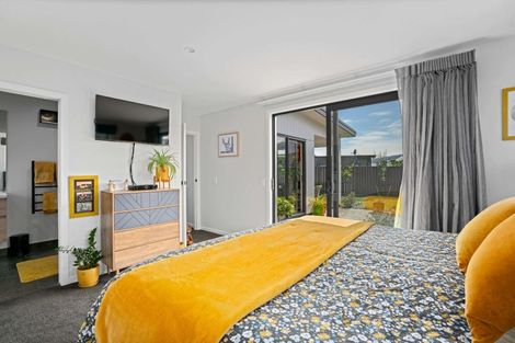 Photo of property in 1 Fraer Street, Cromwell, 9310