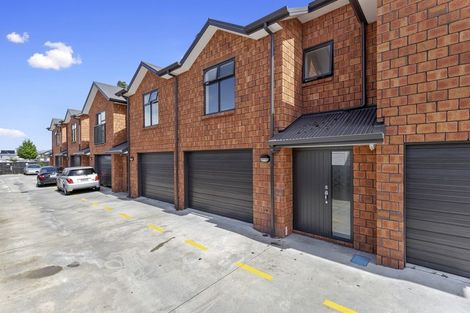 Photo of property in 2/201 Ulster Street, Whitiora, Hamilton, 3200