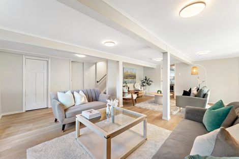 Photo of property in 4 Kelston Street, New Lynn, Auckland, 0600